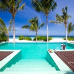 Zitahli Kuda Funafaru dans l\'Atoll de Noonu -  Vue sur la piscine des Land Villas