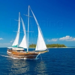 Faire du voilier aux Maldives