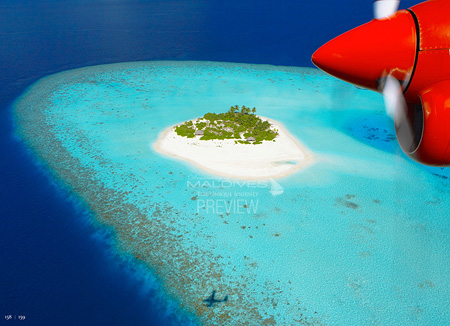 Livre de Photographies des Iles Maldives Photo Aérienne - Ile déserte