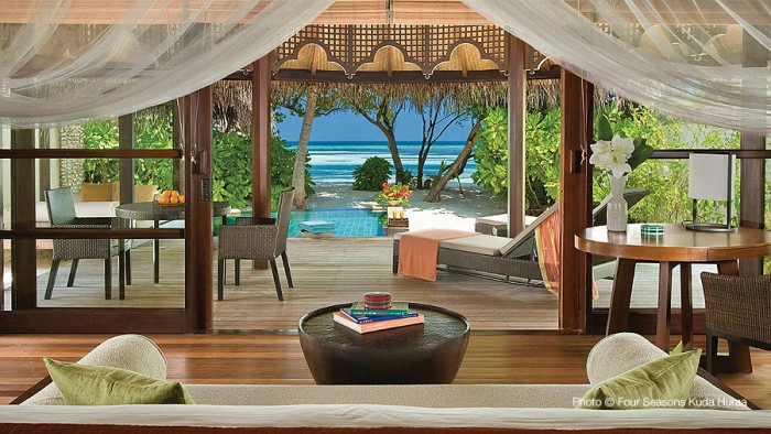 Four Seasons Kuda Huraa Maldives TOP 10 meilleurs Hôtels des Maldives 2014
