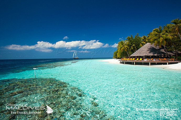 Angsana Ihuru Maldives Best Island Resort for snorkeling in Maldives Reef exit
