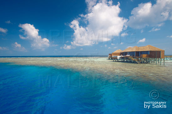 Lily Beach Maldives - Water Villa posée sur les Récifs