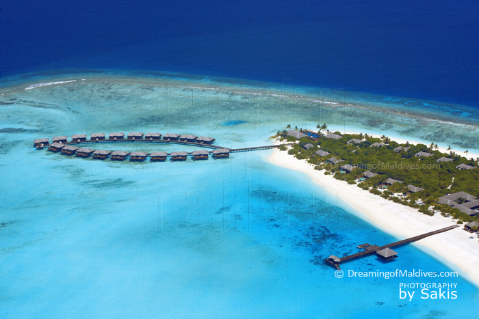 Photo aérienne de Zitahli Kuda-Funafaru. Atoll de Noonu.
