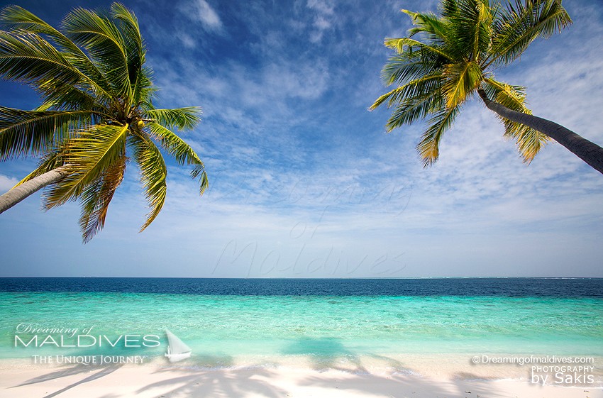 Une Plage Paradisiaque aux Iles Maldives