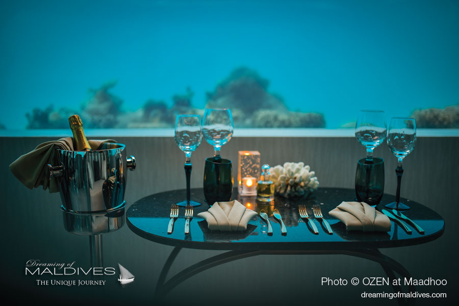 M6m restaurant sous-marin OZEN at Maadhoo Tout Inclu Maldives