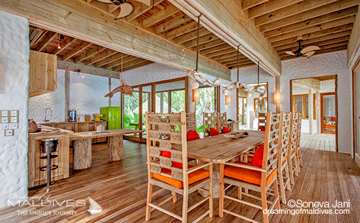 Soneva Jani - Salon et Cuisine des Villas sur Plage