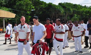 Fernando Torres holidaying in Maldives to celebrate Xmas 2014 !