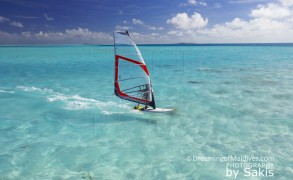 Windsurfing, Funboarding, Kitesurfing in Maldives…all pleasures allowed !