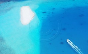 The new Dreaming of Maldives Website is open !