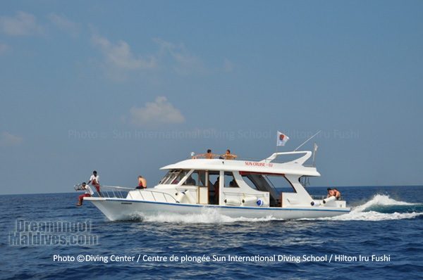 Diving Boat, Dhoni at Hilton Maldives Iru Fushi