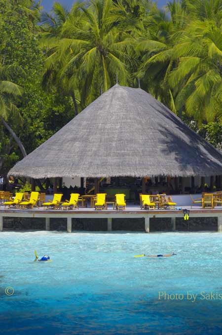 Angsana Ihuru snorkeling