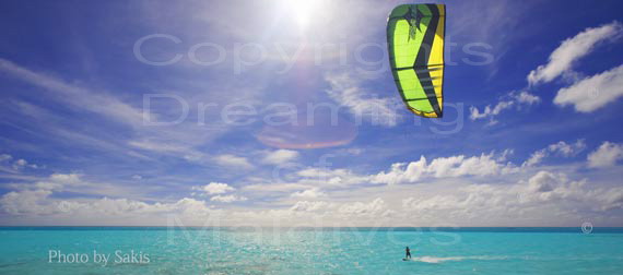 Kitesurfing in Maldives