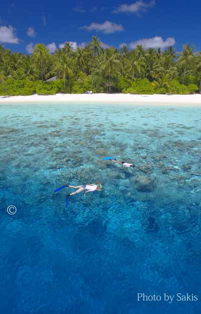 Dreaming of Maldives photography by Sakis