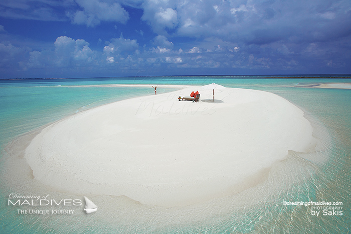 sandbanks in maldives