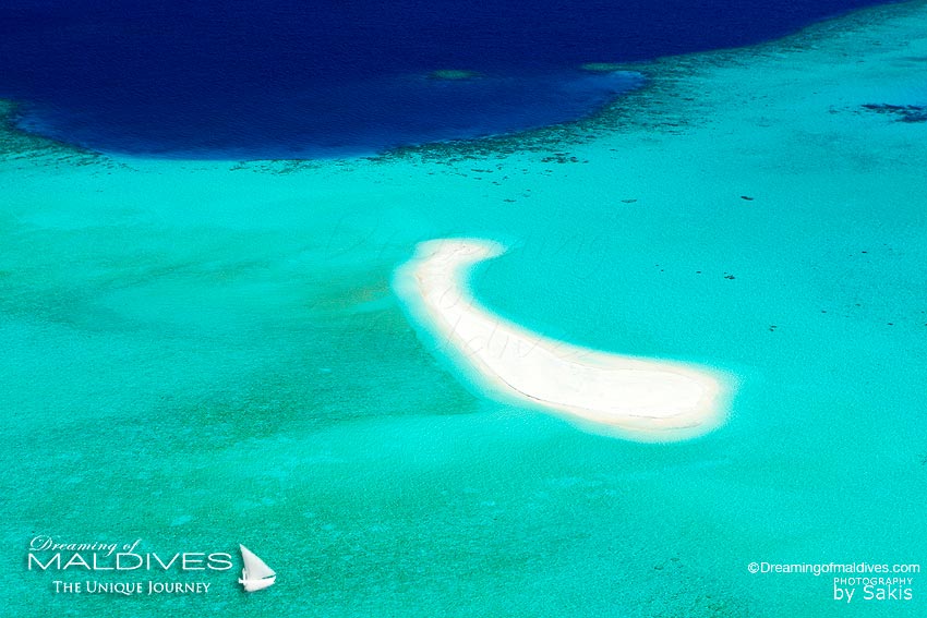 sandbank in maldives
