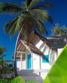 Your dreamy beach villa …
📷 @impressionsphotobysakis  #indianocean #paradiseisland #maldives #luxurylifestyle #maldivesislands #beautifulmaldives #traveldiary #wanderlust #beachlife #beachvibes #beautifuldestinations #wonderful_places #travel #travelphotography #postcardsfromtheworld #vacation #chillvibes  #passionpassport #instatravel #instamood #exploremore #travelgoals #hotelphotographer