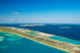 Maldives, aeroport international d'Hulhule .Vue sur la piste