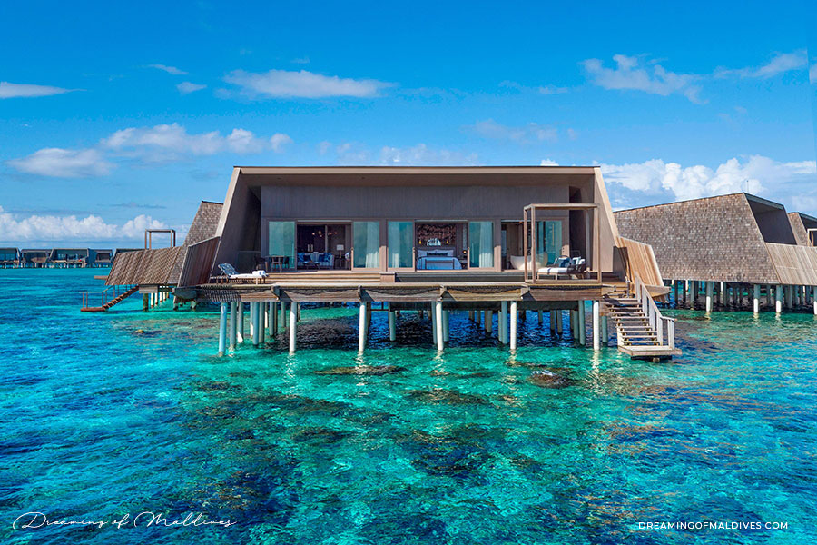 Suites et Villas sur pilotis
Architecture inspirée des raies manta design et architecture hôtel st regis maldives vommuli