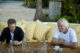Edward Norton et Richard Branson en pause durant le seminaire Slow life Soneva Fushi Maldives