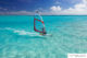 funboard aux Maldives slalom planche à voile