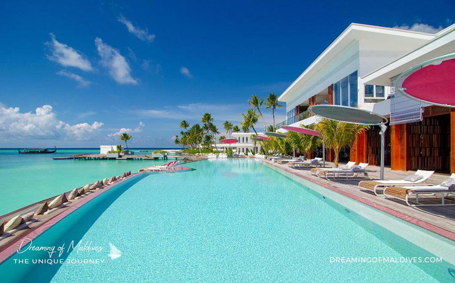 Le Bar GLOW LUX* North Male Atoll