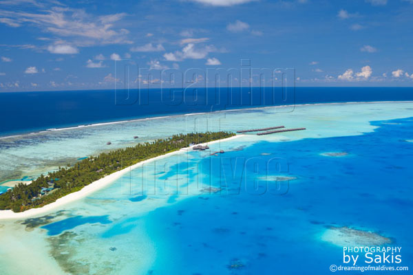 Medhufushi Island Resort Maldives, Galerie de photos aériennes Medhufushi Island Resort Maldives photo aérienne