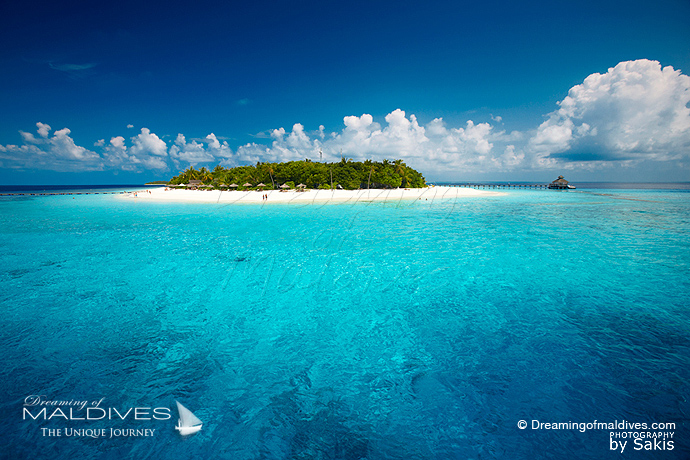 Reethi Beach Maldives meilleur Hotel pour le Snorkeling .Récifs de corail de l'ile