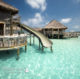 Le Toboggan Géant Pour Glisser Dans Le Lagon à Gili Lankanfushi Maldives