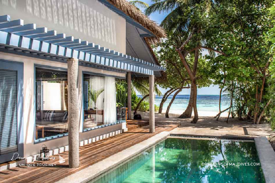 Les plus belles villas sur plage aux Maldives La Villa Deluxe à Raffles Maldives Meradhoo Deluxe Beach Villa