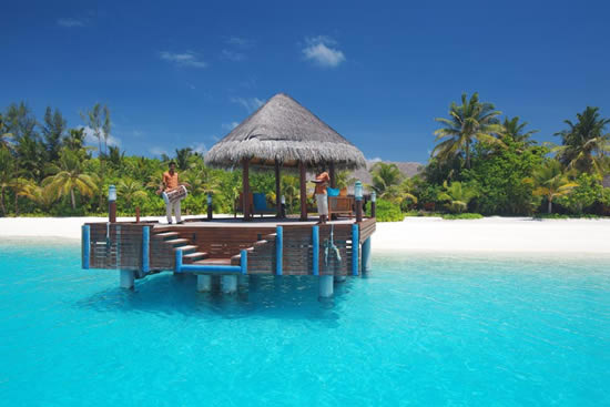 Anantara Dhigu Resort & Spa Maldives Arrivée sur l'ile par la jetée principale
