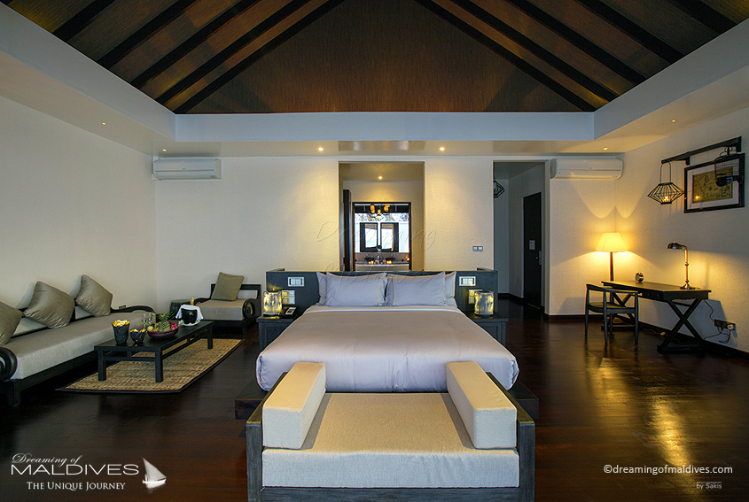 Hôtel Atmosphere Kanifushi Maldives Chambre des Villas Plage Sunset Pool Villa