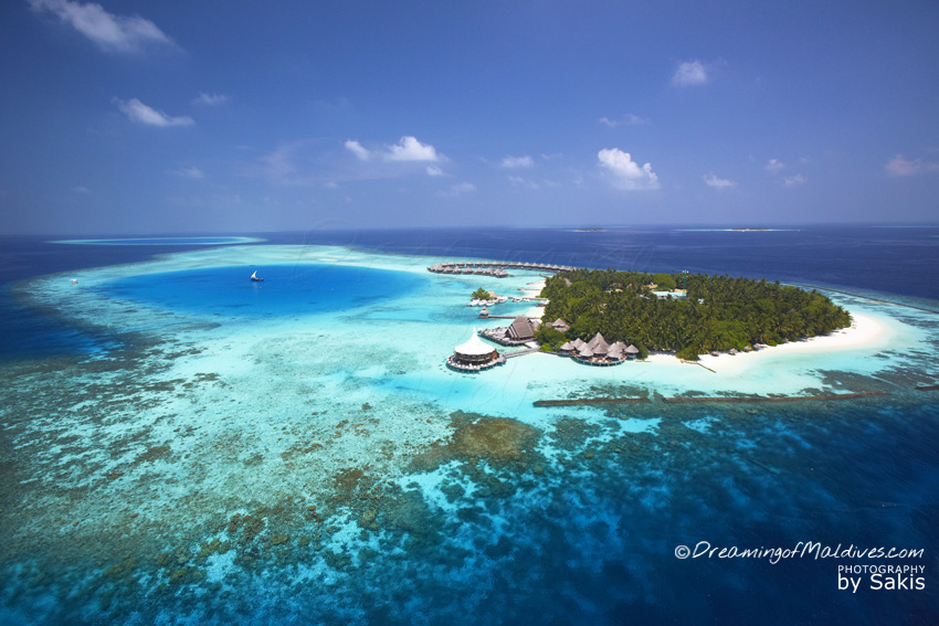 Baros Maldives Photo aérienne de l'hôtel