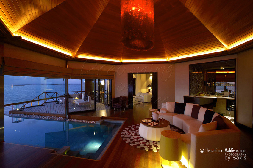 Huvafen Fushi Maldives Salon de la Suite sur Océan Ocean Pavilion
