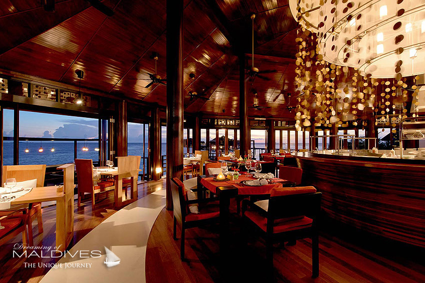 Hôtel Lily Beach Maldives restaurant Principal de la formule Tout Compris