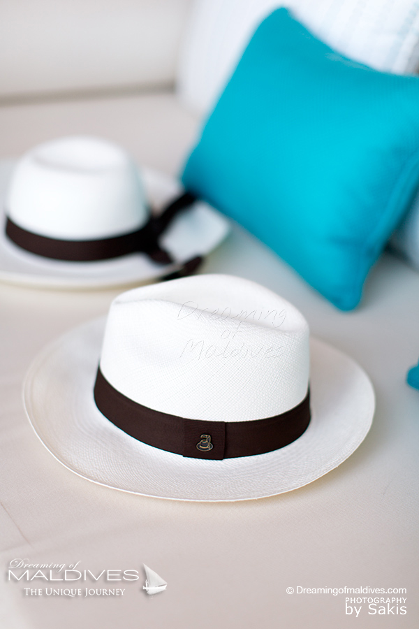 Milaidhoo Des chapeaux Panamas offerts en séjour Residence