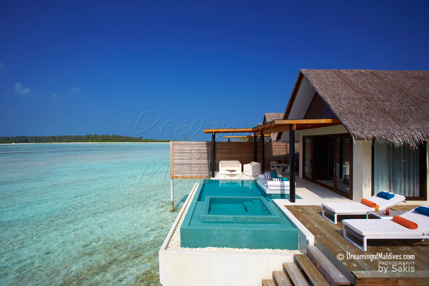 Niyama Maldives Villa sur Pilotis avec piscine. Deluxe Water Studio