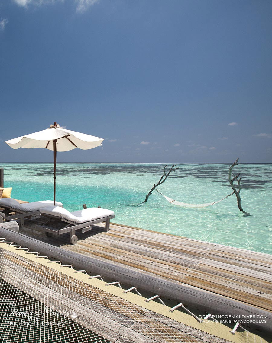 Terrasse d'une villa sur pilotis à Gili Lankanfushi Maldives