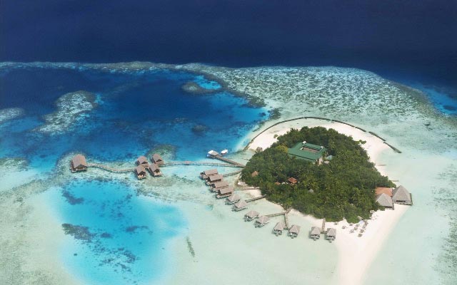 emplacement hôtel Gangehi Resort Ari Atoll