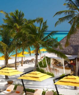 Chill out here….
📷 @impressionsphotobysakis  #luxurytravel #luxuryhotel #maldives #beachvibes #beachlife