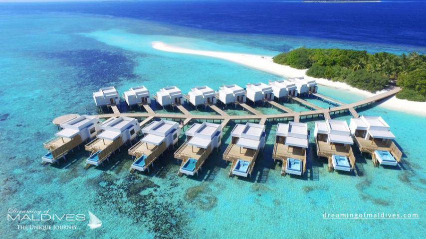 photo aérienne hôtels des îles Maldives