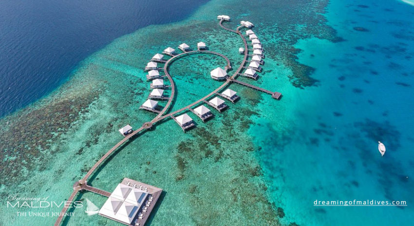 photo aérienne hôtels des iles maldives