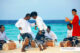 Session de danses traditionnelles des Maldives sur du Bodu Beru