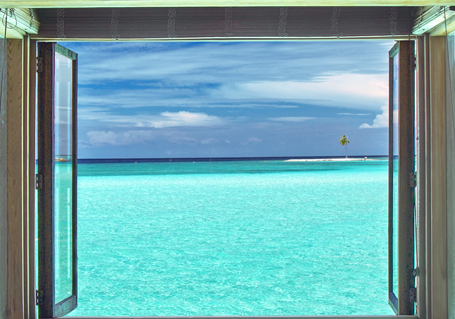 vue lagon turquoise depuis une villa sur pilotis Gili Lankanfushi Maldives