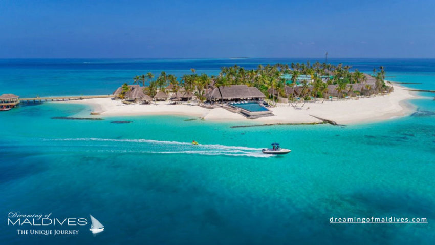 photo aérienne hôtels des îles Maldives