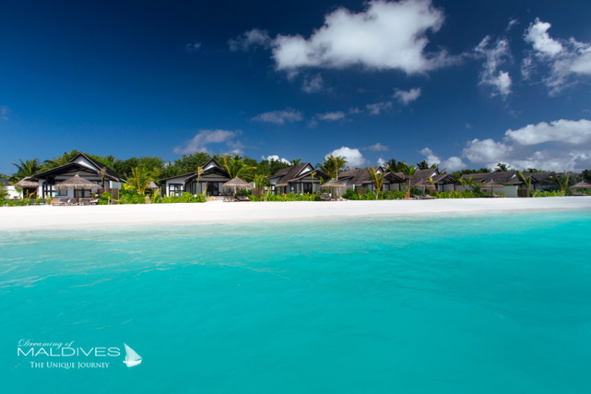 Ozen at Maadhoo Maldives. Les Villas sur Plage Earth Villas