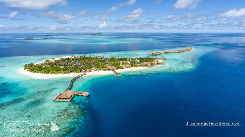 photo aérienne hôtels des îles Maldives