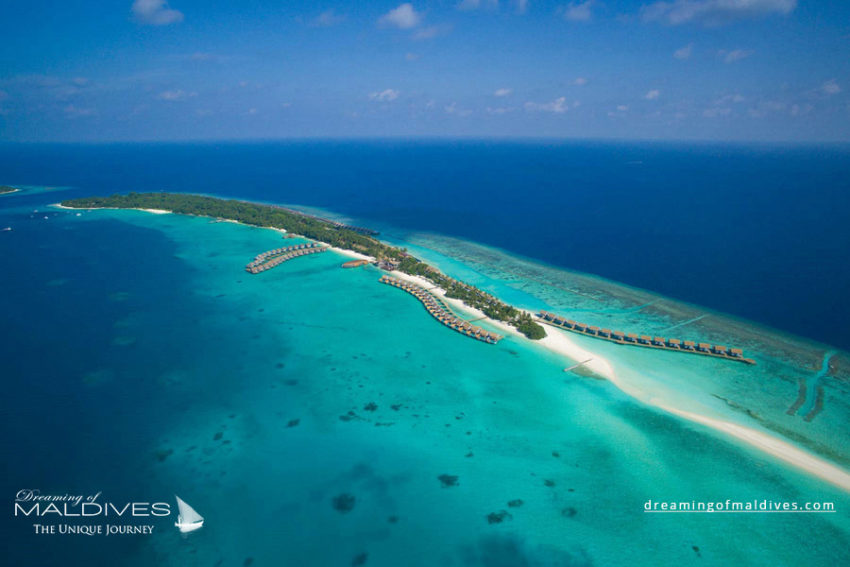 photo aérienne hôtels des îles Maldives