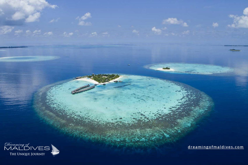 photo aérienne hôtels des îles Maldives
