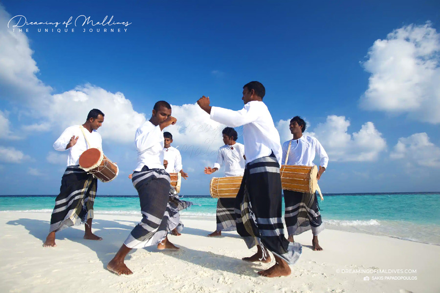 culture maldivienne - 
Le Bodu Beru, le rythme des Maldives