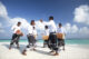 Danseurs et percussionistes de Bodu Beru, une tradition aux Maldives